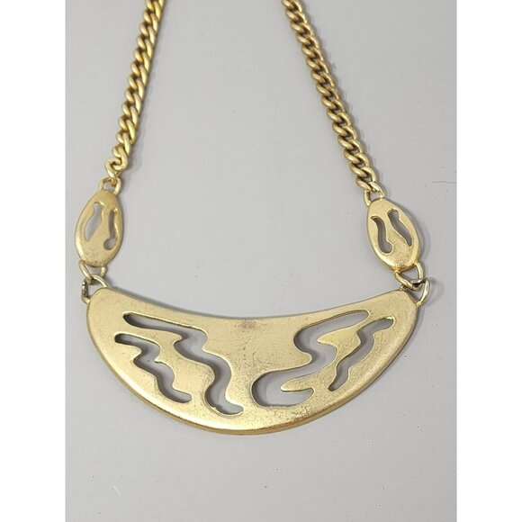 Lot of 3 Vintage Necklaces Gold Necklace/Black Lucite/Beaded‎ Necklaces - Picture 11 of 12